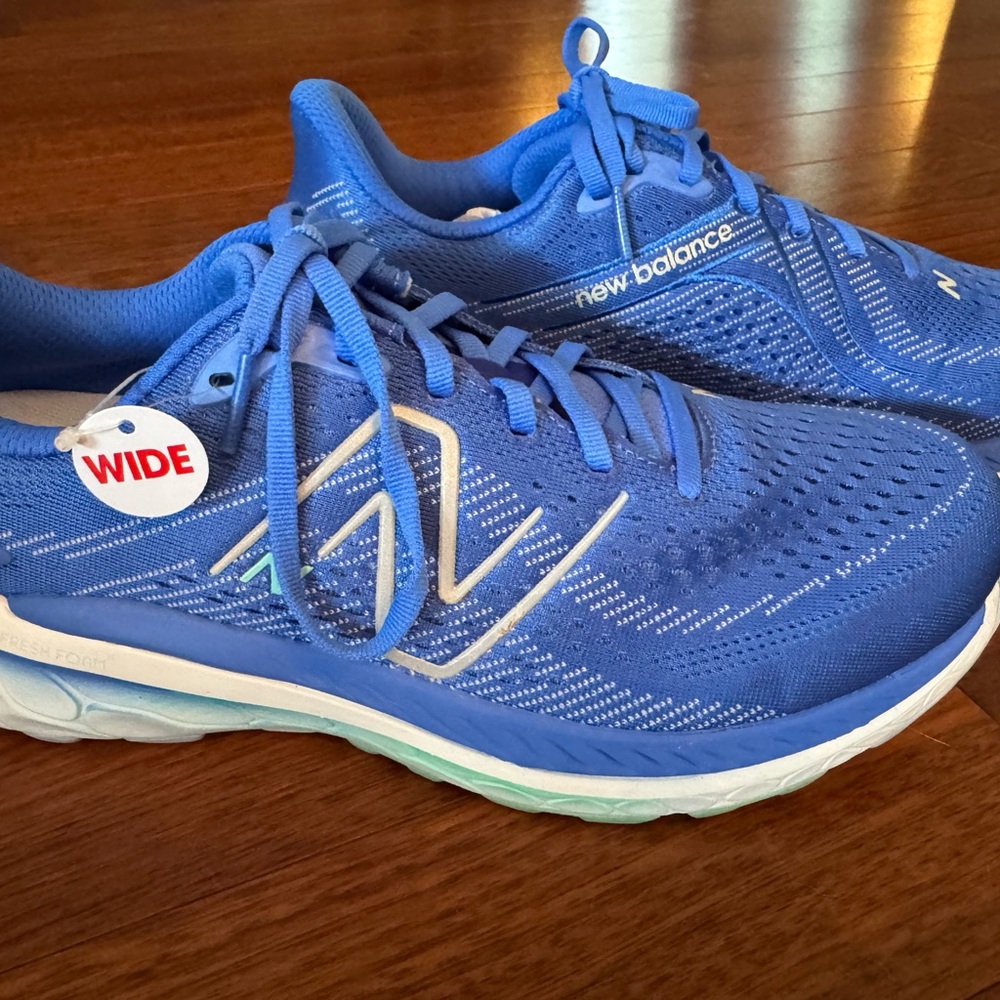 NEW BALANCE Fresh Foam X860 Women's Blue Sneaker NWOB Size 10.5 Wide New w/o Box